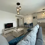 Comfort & Luxury Apartaments Pnmresidence