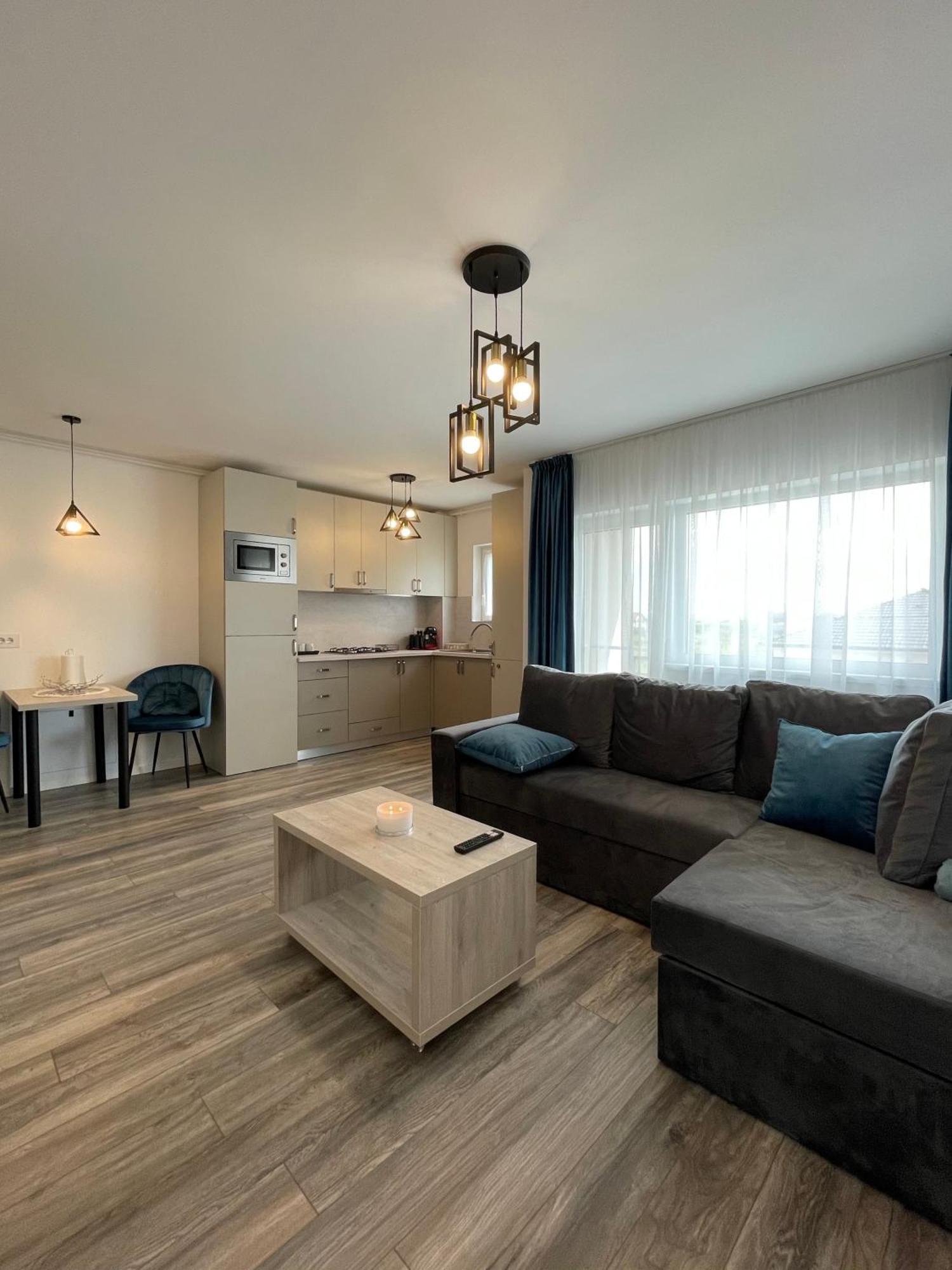 Comfort & Luxury Pnmresidence Apartment